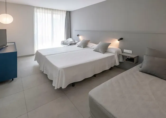 Ght Sa Riera Hotell