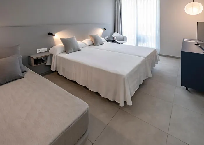Ght Sa Riera Hotel